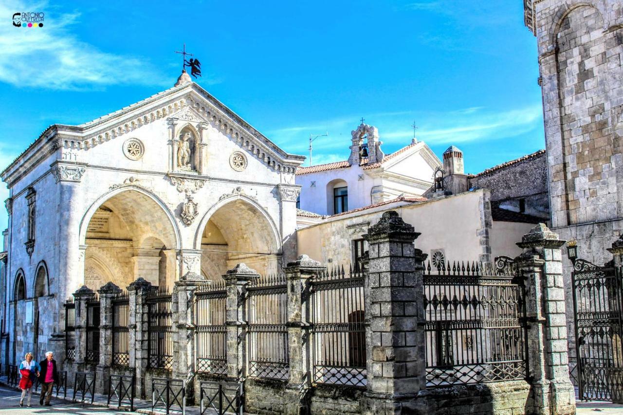 Monte SantʼAngelo Rooms Gli Arcangeli 2 - Affitti Brevi Italia المظهر الخارجي الصورة