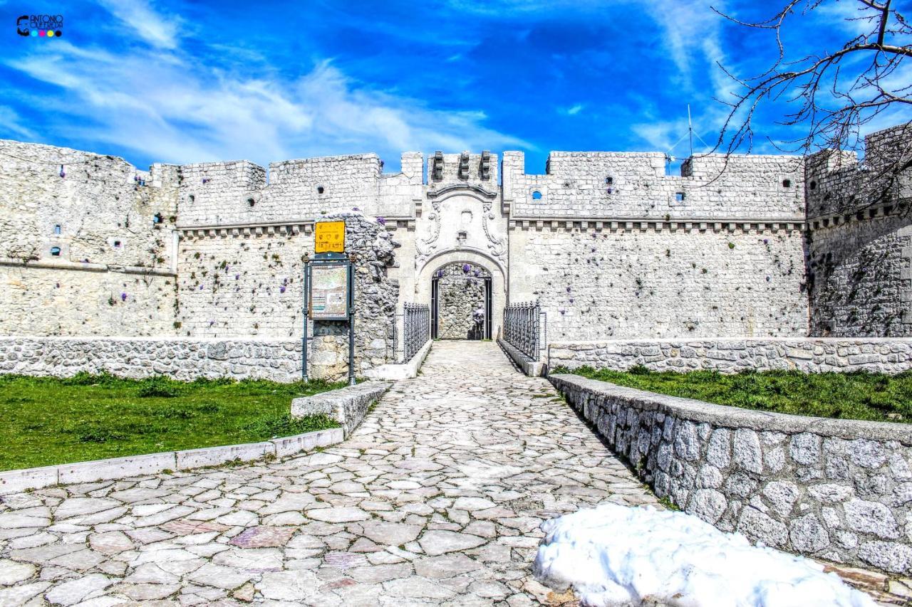 Monte SantʼAngelo Rooms Gli Arcangeli 2 - Affitti Brevi Italia المظهر الخارجي الصورة